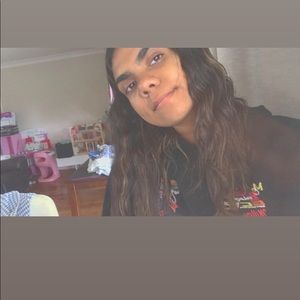 Meet your Posher, Tabeal